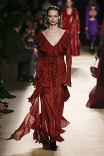 Roberto Cavalli Fall 2018 Ready-to-Wear , Roberto Cavalli осень зима 2018 , Fashion show , неделя моды в Милане , MFW , Mainstyles